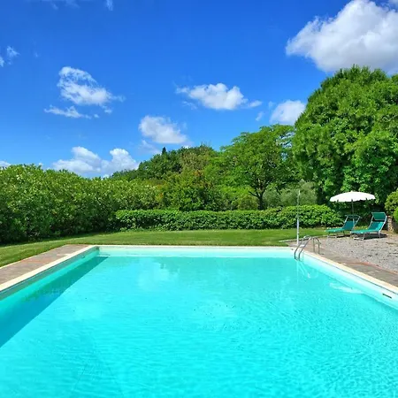 Apartment Montecchio Sleeps 3 With Pool *