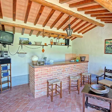 Montecchio Sleeps 3 With Pool *